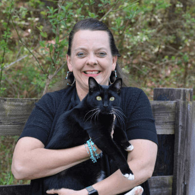 Dr. Amy Leadmon Valley West Vets